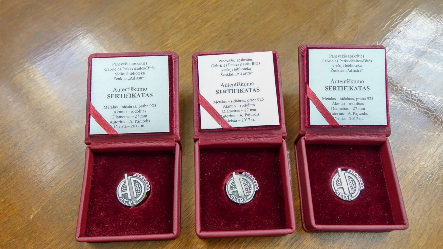 „Ad astra“ apdovanojimai