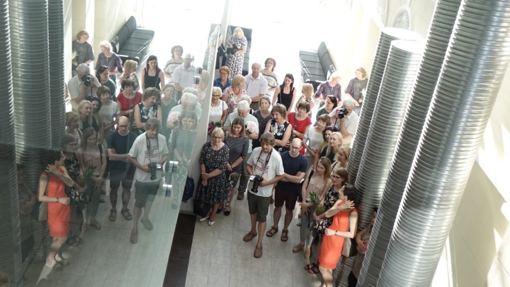 Parodos atidarymo akimirka