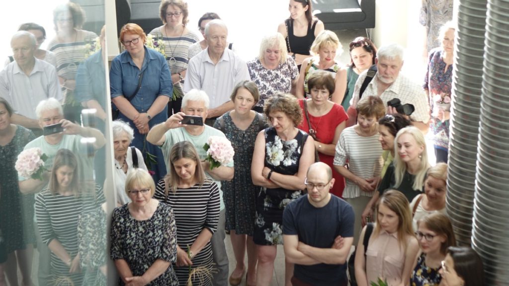 Parodos atidarymo akimirka