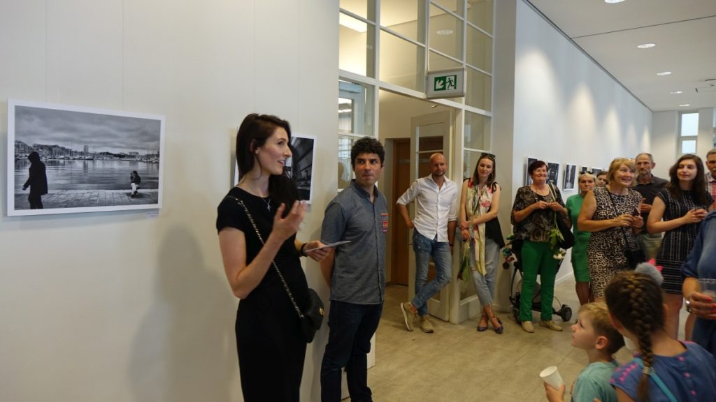 Parodos „Kintanti vienatvė“ atidarymas. Dan Hermouet, Vaida Andrijauskaitė