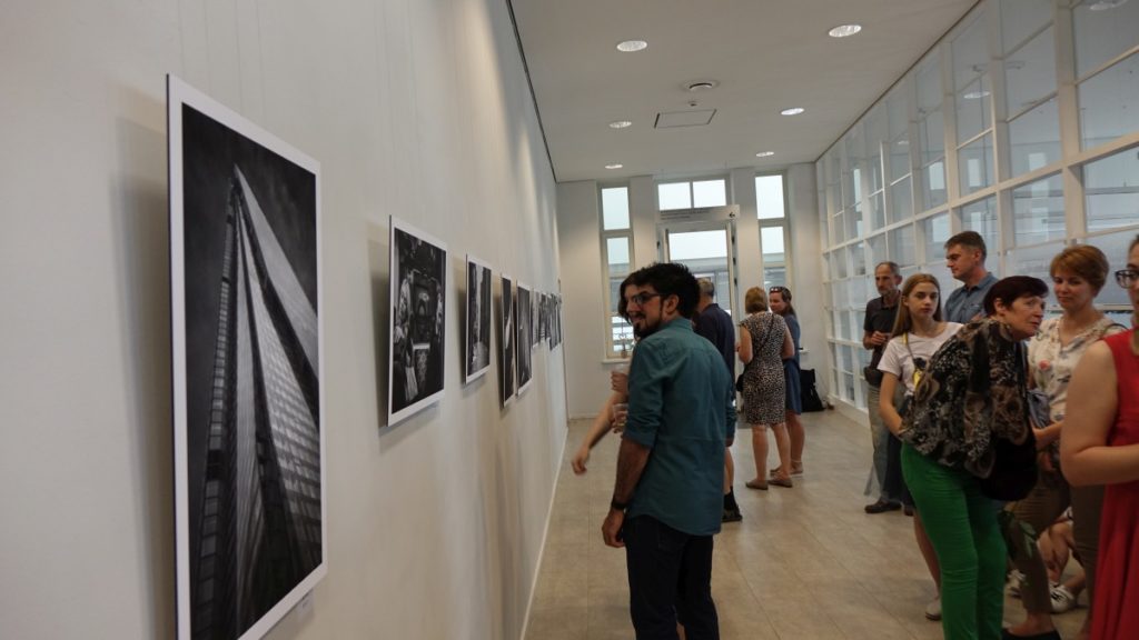 Parodos „Kintanti vienatvė“ atidarymas