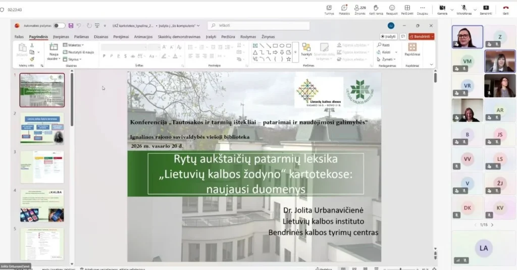 Nuotraukoje matoma „PowerPoint“ pristatymo skaidrė, kurioje nurodyta konferencija „Tautosakos ir tarmių ištekliai – patarimai ir naudojimosi galimybės“. Sklaidydama skaidrę, matoma informacija apie konferencijos datą ir vietą (Ignalinos rajono savivaldybės viešoji biblioteka, 2026 m. vasario 20 d.), taip pat pristatoma tema apie Rytų aukštaičių patarimų leksiką „Lietuvių kalbos žodyno“ kartotekoje. Pristatyme dalyvauja Dr. Jolita Urbanavičienė iš Lietuvos kalbos instituto, Bendrinės kalbos tyrimų centro.
